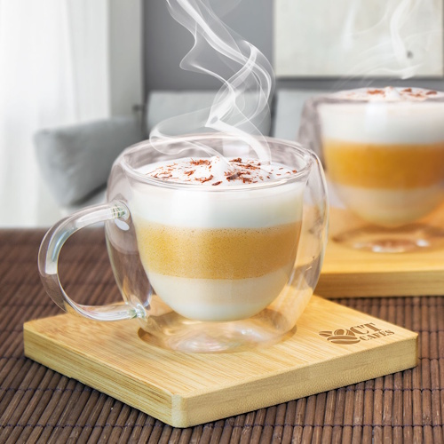 Set de Café con 2 Tazas de Cristal y Posavasos de Bambú - Imagen 4